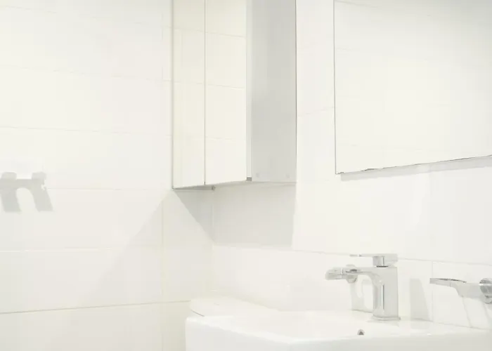 Appartement 홍대 햇살 가득한 집 프라이빗 단독층 35평 방4,욕실2,거실2,최대10인,단체,가족,승강기,주차,짐 보관 Séoul