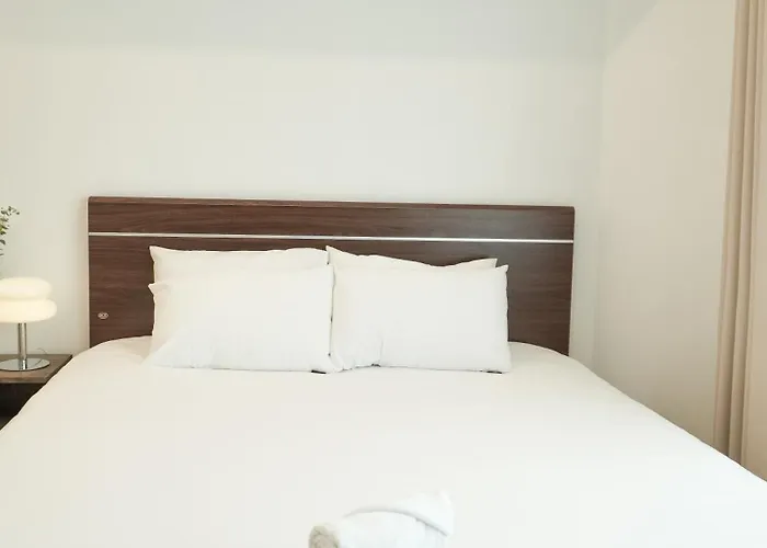 Appartement 홍대 햇살 가득한 집 프라이빗 단독층 35평 방4,욕실2,거실2,최대10인,단체,가족,승강기,주차,짐 보관 Séoul